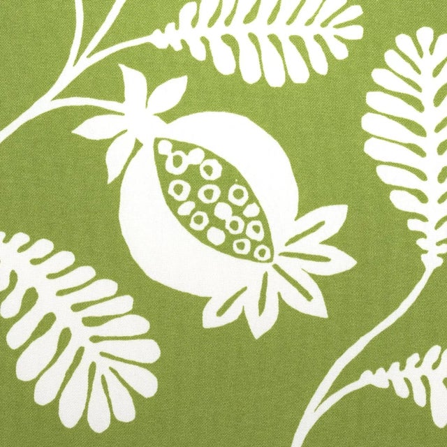 Modern Schumacher Lanzadera Vine Indoor/Outdoor Fabric in Honeydew For Sale - Image 3 of 4