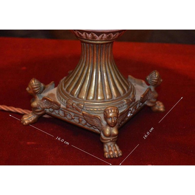 Neoclassical Sèvres Gilt Porcelain Amphora Table Lamp with Silk Shade, France, 1850s For Sale - Image 12 of 18