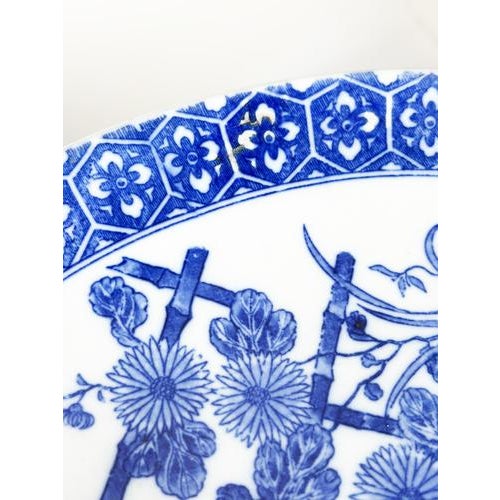Chinese Porcelain Dish with Blue Floral Motifs, 19th Century For Sale - Image 10 of 12