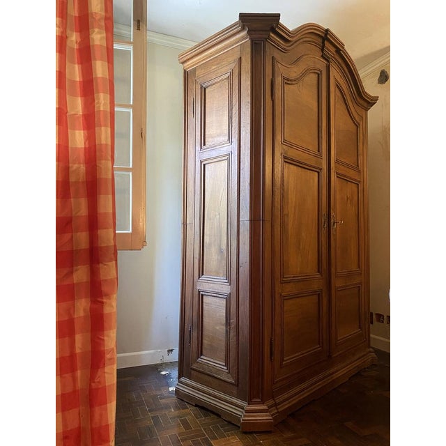 Antique Wardrobe in Walnut, 1600s For Sale - Image 15 of 17