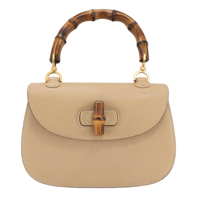 Gucci Bamboo 1947 Vintage Beige Leather Turn-Lock Top Handle Shoulder Bag For Sale