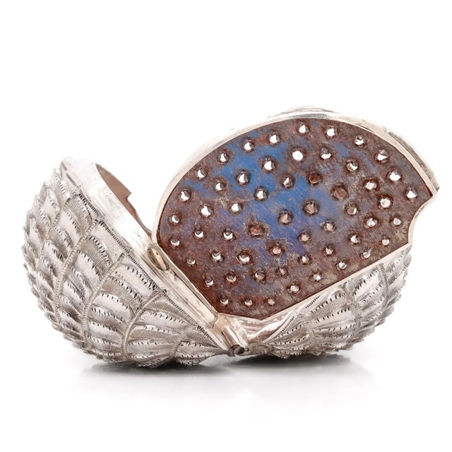 Rare Antique Hilliard & Thomason Sterling Silver Clam Shell Form Nutmeg Grater For Sale - Image 17 of 18