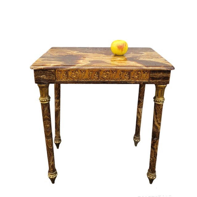 Small table entirely in brown onyx whose belt is decorated with bronze friezes with baby musicians The 4 feet are screwed...