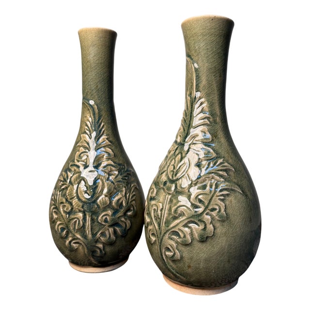 Celadon Ikebana Vases with Floral Relief by Noma Gazan, Japan, 1970s, Set of 2 For Sale