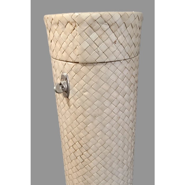 Textile Late 20th Century Vintage Handmade Reed Weave Natural Fiber Wine Carrier Holder with Removable Handle For Sale - Image 7 of 8