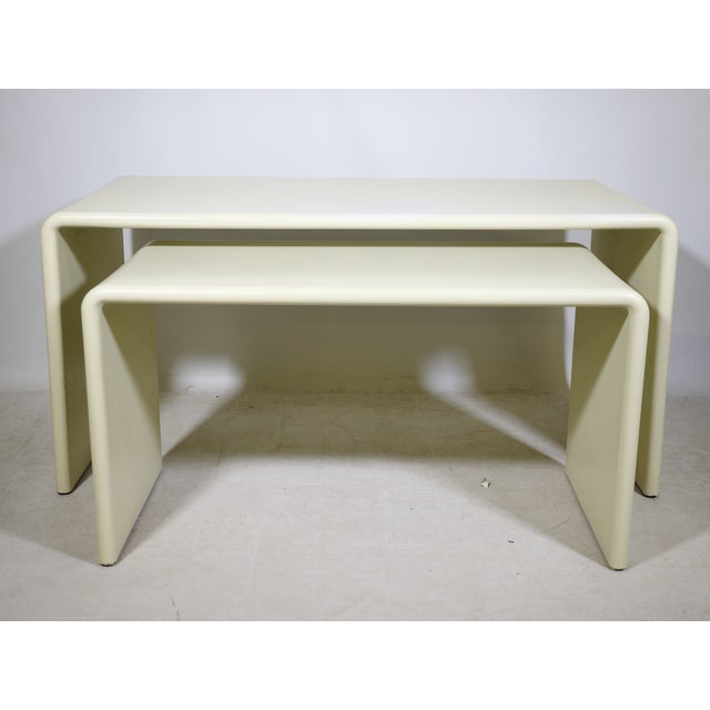 Space Age Nesting Desk in Fiberglass, 1970s, Set of 2 For Sale - Image 9 of 13