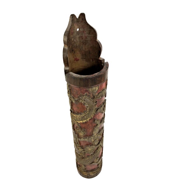 1900s Chinese Carved & Gilt Painted Bamboo Incense Holder For Sale
