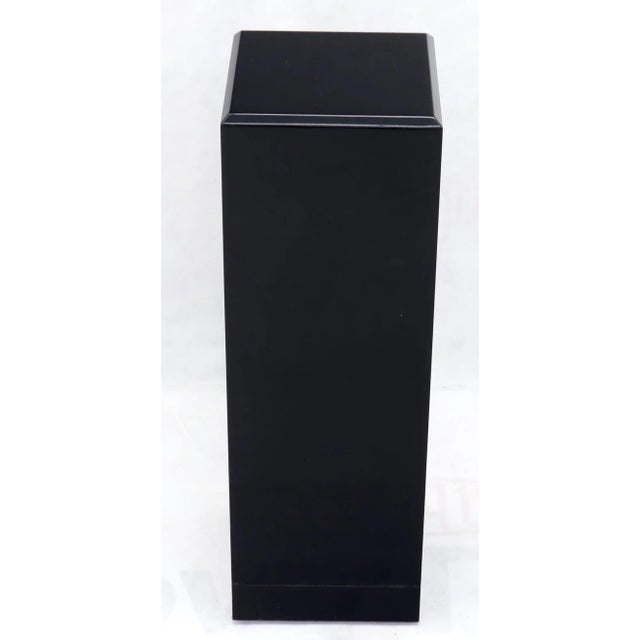 Mid-Century Modern Mid 20th Century Square Black Onyx Lacquer Beveled Edge Tall Pedestal Stand For Sale - Image 3 of 10