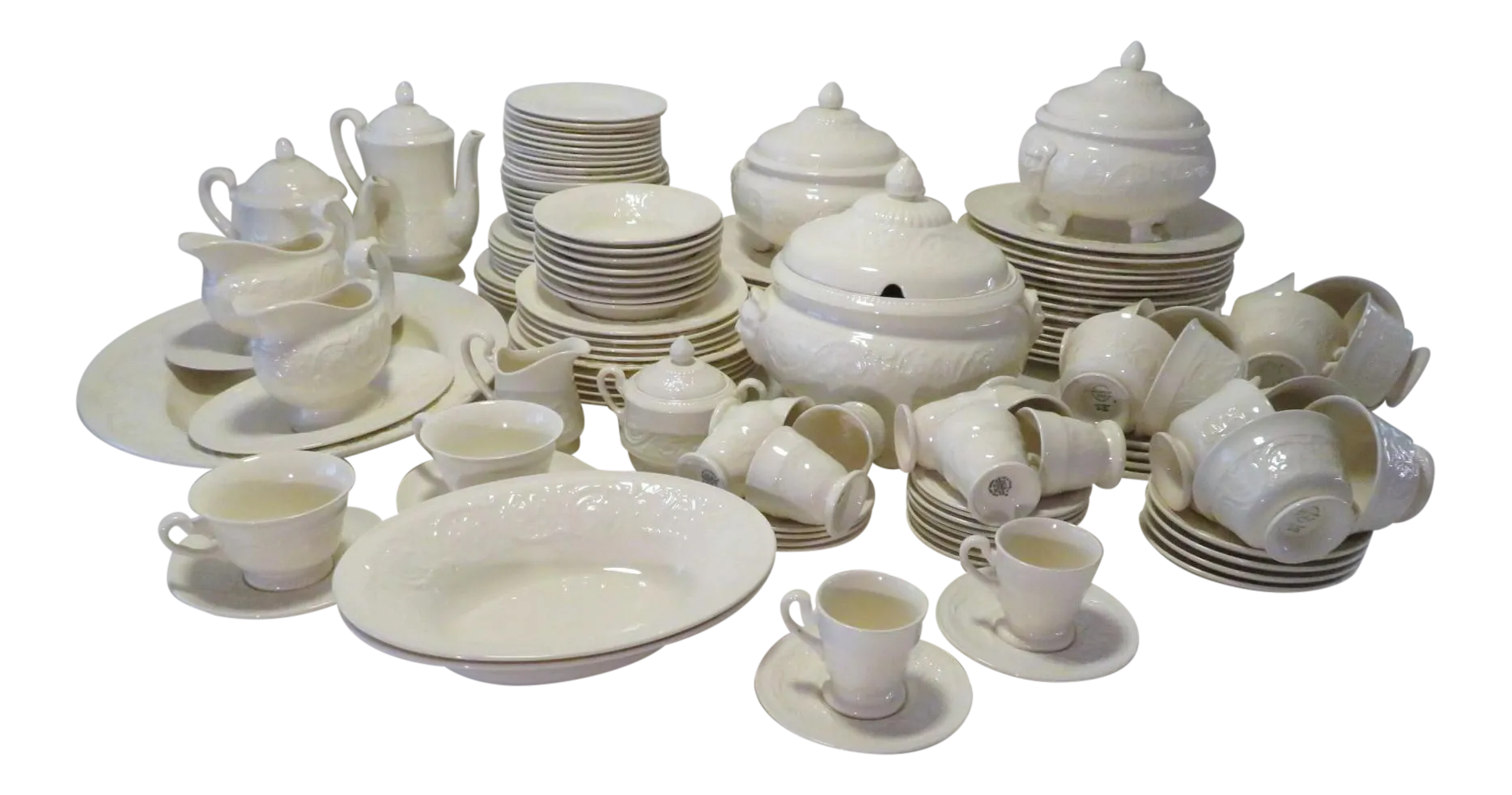Vintage Wedgwood Patrician Bone China Dinnerware Set- 165