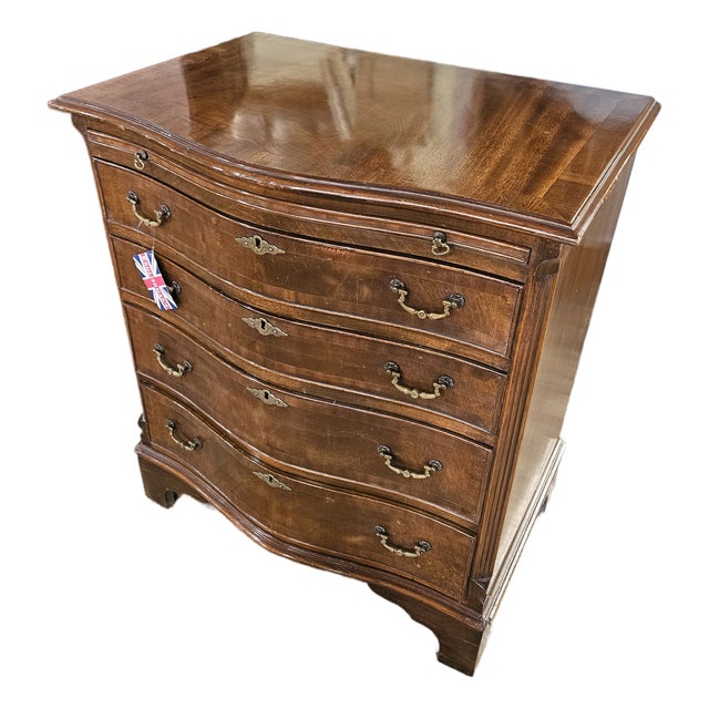 1980s Walnut Crossbanded Serpentine 4 Drawer Chest With Slide For Sale