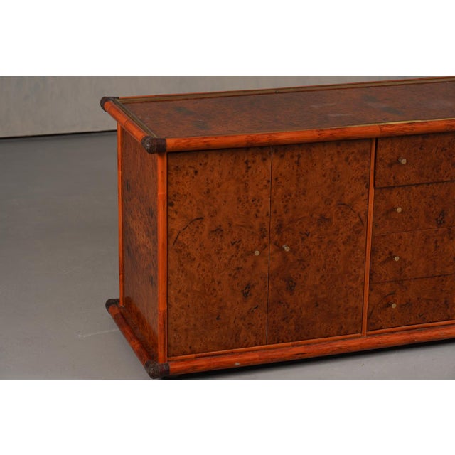 Vintage Italian Sideboard in Burl Elm by Alberto Smania for Studio Smania Interni, Italy, 1960s For Sale - Image 4 of 11