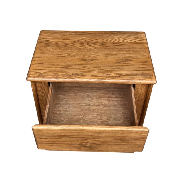 1980s Scandinavian Modern Solid Oak Two-Drawer Nightstands – Pair For Sale - Image 14 of 15