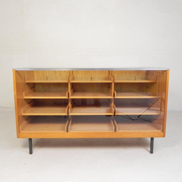 1950s Display Case from Ladenbau Brixius, 1950s For Sale - Image 5 of 18