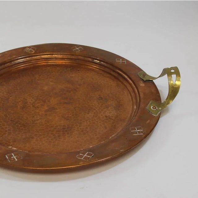 Art Nouveau Tray, in Very Good conditions. Designed 1890 to 1919