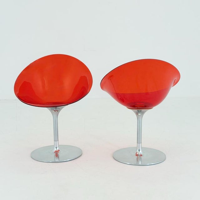 Contemporary Mid-Century Red Acrylic Glass Swivel Eros Lounge Chair by Philippe Starck for Kartell, Italy, 1990s For Sale - Image 3 of 16