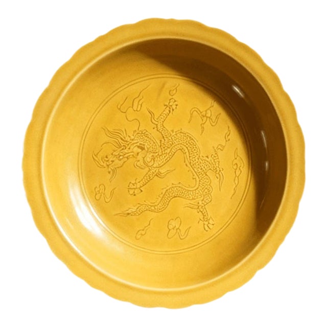 Early 20th Century Chinese Ceramic Plate,Hongzhi Marked Yellow Glaze Porcelain Plate Hand Carved Dragon Pattern For Sale