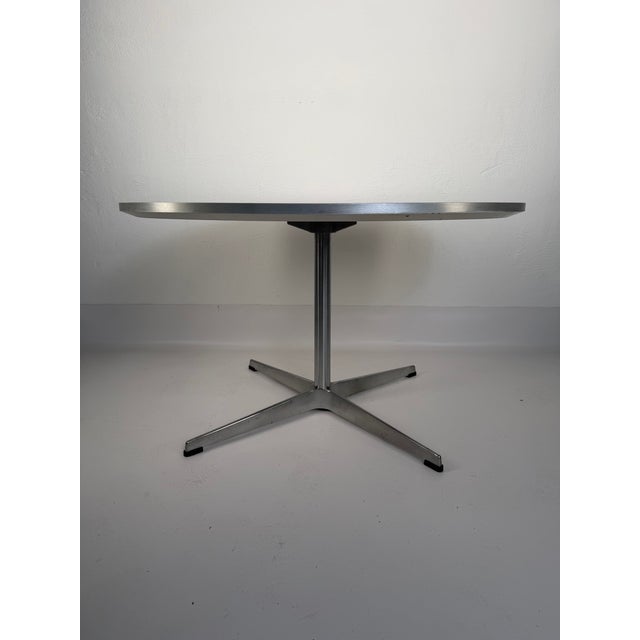 Fritz Hansen Superellipse Coffee Table Piet Hein & Bruno Mathsson for Fritz Hansen, 2007 For Sale - Image 4 of 13