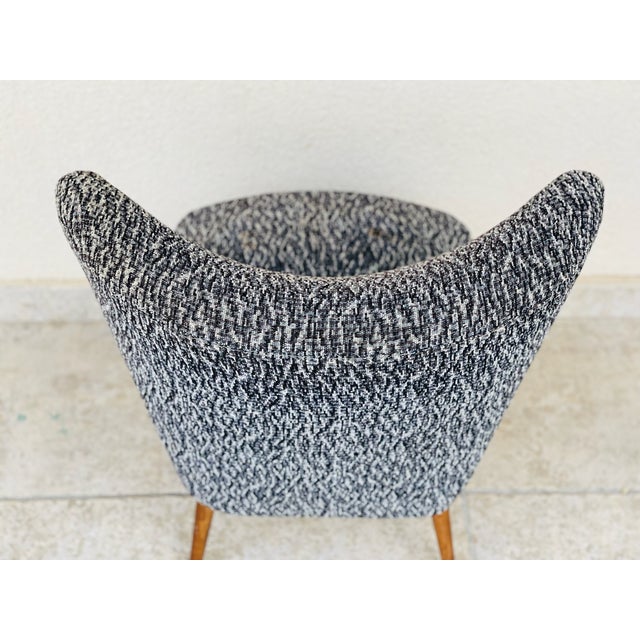 Textile Vintage Chair in Heather Grey Fabric, 1960s For Sale - Image 7 of 8