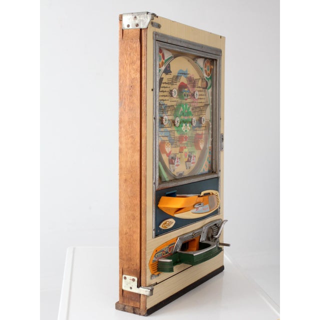 1970s Sanyo Comet II Japanese Pachinko Machine For Sale - Image 17 of 18