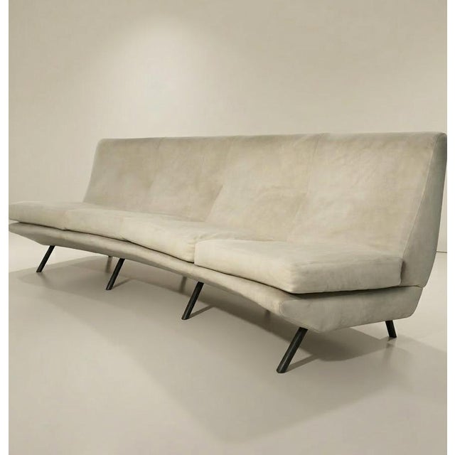 Mid-Century Modern Triennale Four-Seater Curved Sofa by Marco Zanuso for Arflex, 1960s For Sale - Image 3 of 14