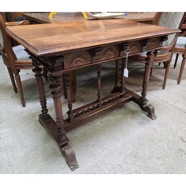 Brown Renaissance Style Desk in Walnut For Sale - Image 8 of 8