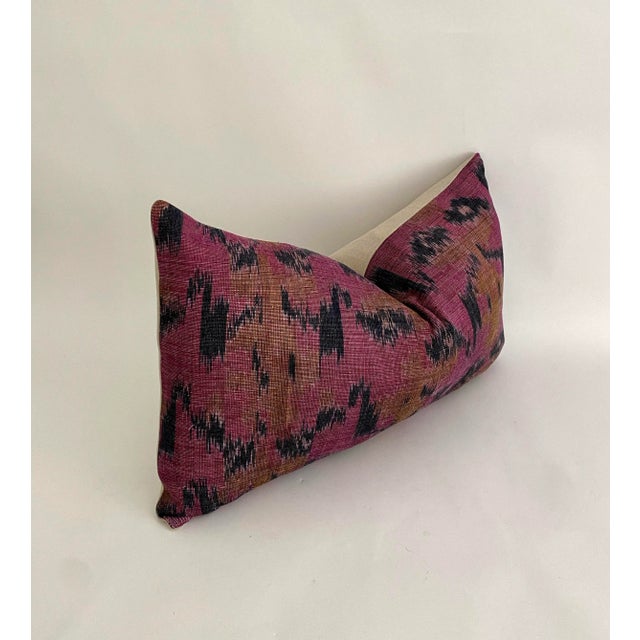 Tribal Handwoven Ikat & Linen Lumbar Pillow For Sale In Los Angeles - Image 6 of 8