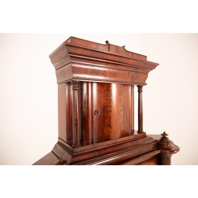 Wood Biedermeier Corner Cabinet in Flame Mahogany, 1860 For Sale - Image 7 of 9