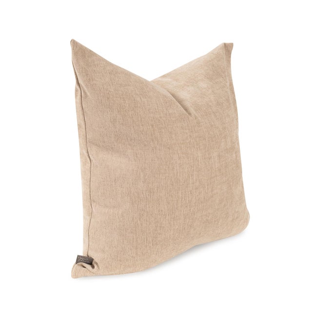 Our Komodo Fabric textile combines softness, durability, and a subtle woven texture that adds depth and sophistication to...