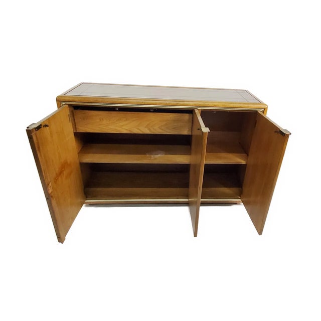 Mid-Century Modern 1960s Mid-Century Modern Mirror Top American Martinsville Walnut Fluted Credenza, For Sale - Image 3 of 5