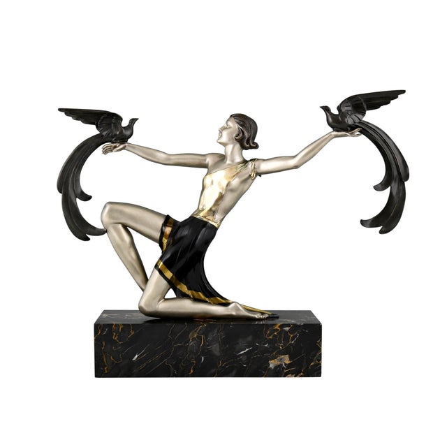 Art Deco Bronze Sculpture of a Lady with Birds of Paradise from G. Daverny, 1930 For Sale - Image 10 of 10