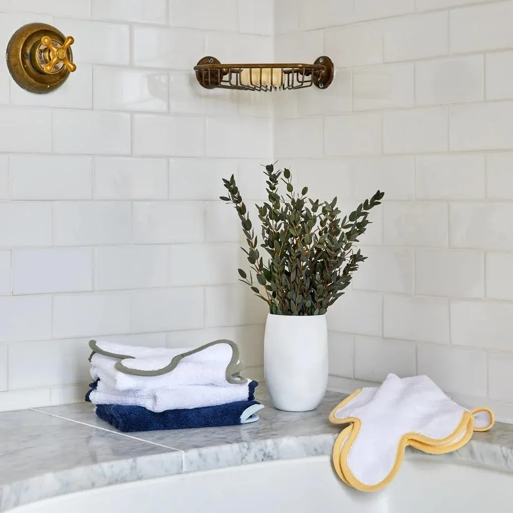 Kassatex Scalloped Bath Towel - Thumbnail 3