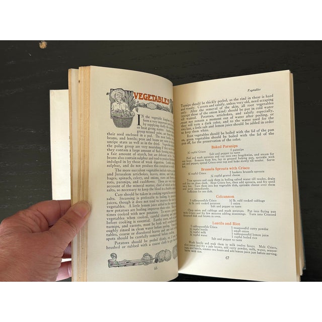 Vintage Advertising Cookbook With Decorative Cover For Sale - Image 9 of 14