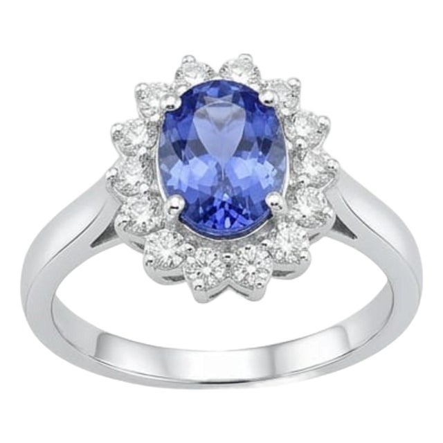 Natural 18k Gold Blue Sapphire and Diamond Halo Ring, 0.90ct For Sale