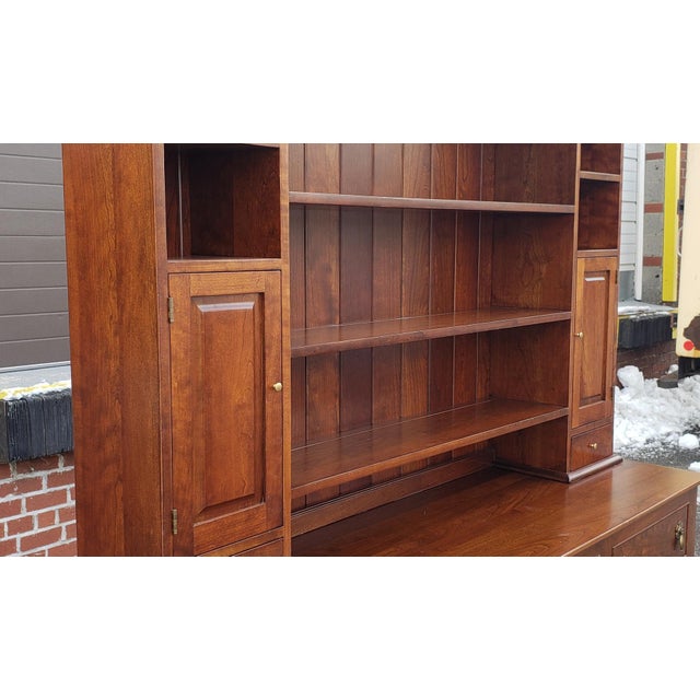 Very Fine Solid Cherry Queen Anne Style Leopold L. & j.g. Stickley