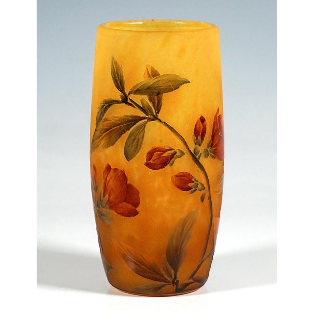Art Nouveau Cameo Vase from Daum Nancy, 1890s For Sale - Image 4 of 6