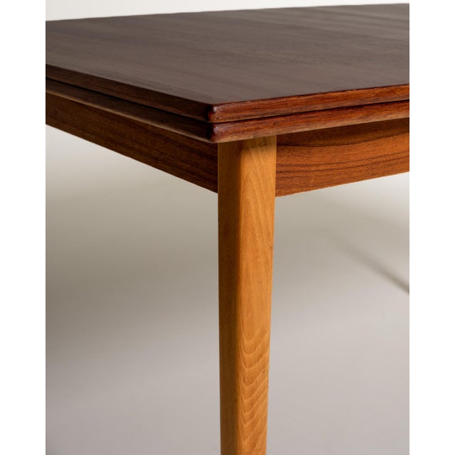 Scandinavian Extendable Oak Dining Table, 1960s For Sale - Image 6 of 11
