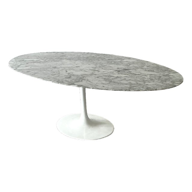 Vintage Marble Tulip Dining Table After Saarinen For Sale