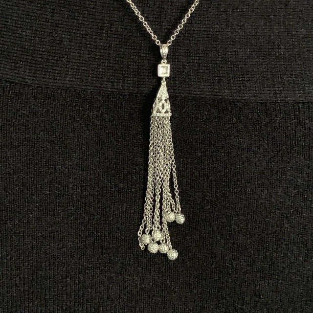 2010s Diamond Necklace 18 Karat Gold Tassel Pendant Women Certified For Sale - Image 5 of 8