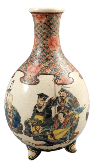 Chōshūzan Kyoto Satsuma Tripod Portrait Vase by Jissei After Yoshisada