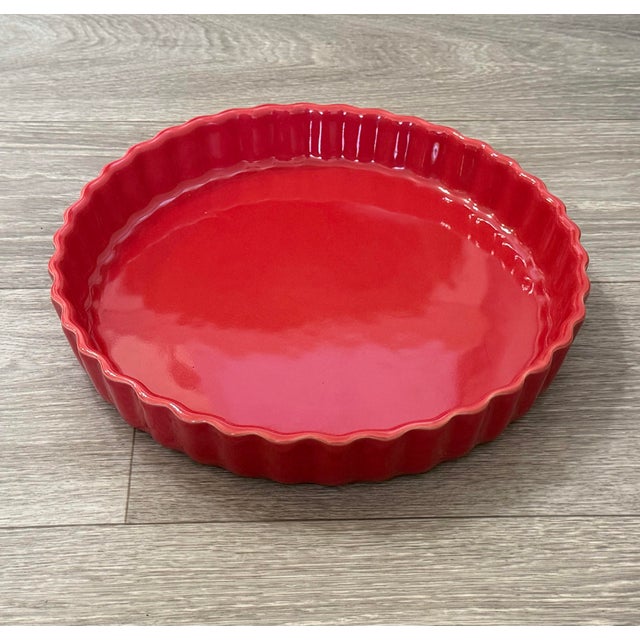 Vintage Red Ceramic Tart Dish – 11” Fluted Stoneware Bakeware For Sale - Image 4 of 6