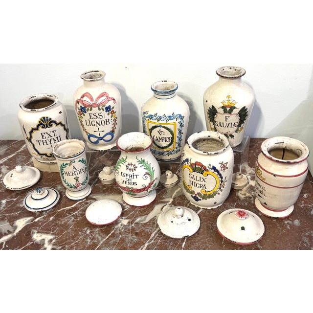 Set of 8 Italian Hand-Painted Apothecary Jars with Lids, Montelupo, Tuscany For Sale - Image 14 of 16