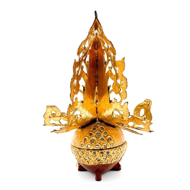 1930s Vintage Burmese Hintha Bird Lacquerware Covered Betel Box For Sale - Image 5 of 10