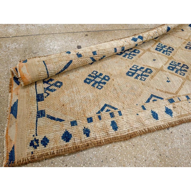 Galerie Shabab Collection Mid-20th Century Turkish Anatolian Runner For Sale - Image 10 of 10