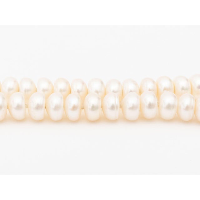 Late 20th Century Classic Freshwater Pearl 18k Yellow Gold Diamond Necklace For Sale - Image 5 of 10