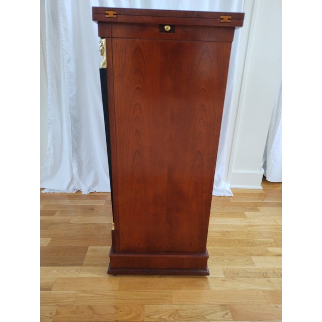 Hollywood Regency Baker's Neoclassical Dry Bar From the Iconic Palladian Collection For Sale - Image 3 of 11