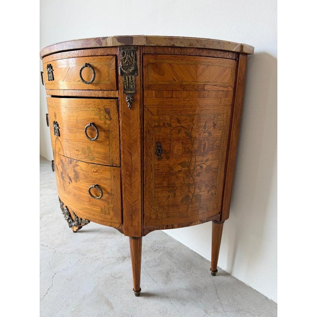 French 19th-Century French Louis XVI Style Marquetry Inlaid Demi-Lune Cabinet With Breccia Marble Top For Sale - Image 3 of 18