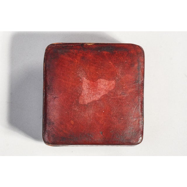 Lovely Small Mid Century Vintage Square Gold Gilt Hand Tooled Leather Jewelry Storage Presentation Box For Sale - Image 9 of 9
