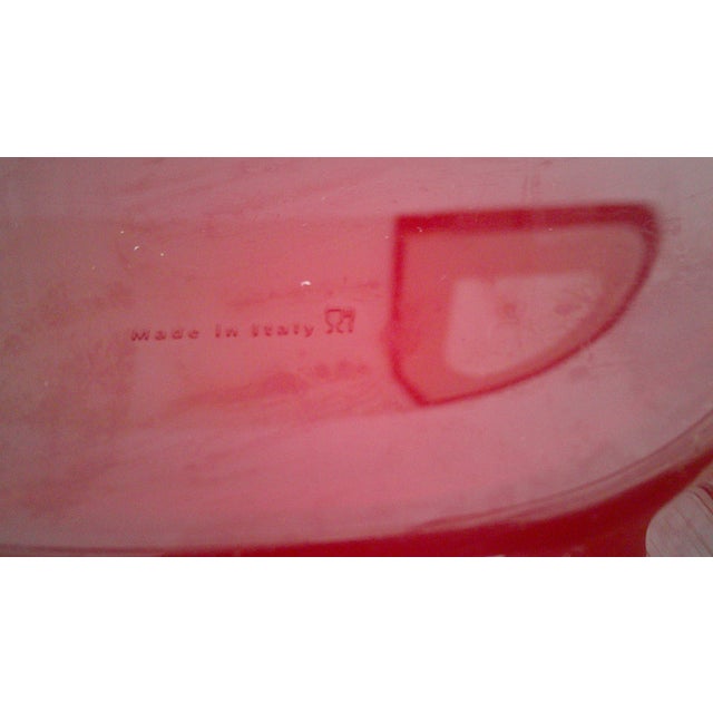 1960s Vintage Guzzini Italian Two Layer Lucite MCM Red and White Bread/Fruit Basket For Sale - Image 5 of 11
