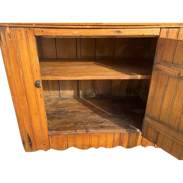 Antique - Late 19th Century - Beadboard Dry Sink For Sale - Image 9 of 18