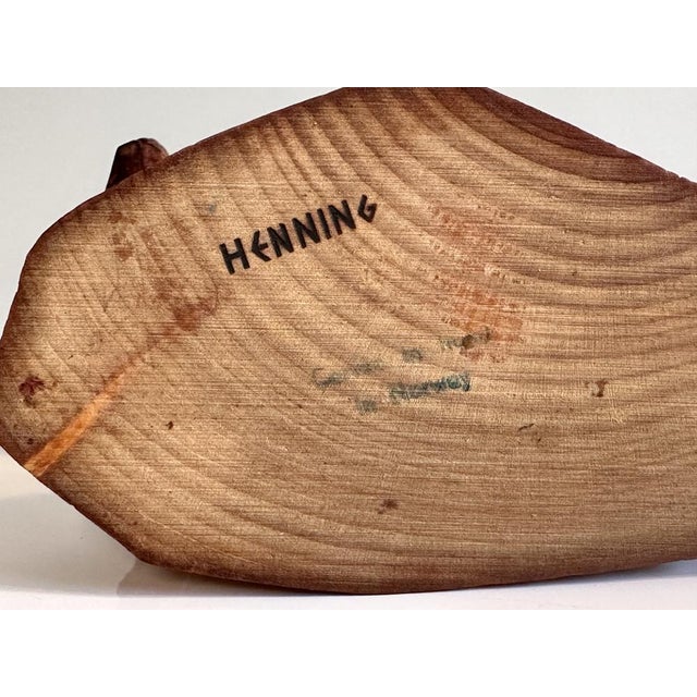 Vintage Rustic Artisan Wooden Hand-Carved Brown Bear Figurine by Henning Engelsen, Norway, 1950s For Sale - Image 10 of 11